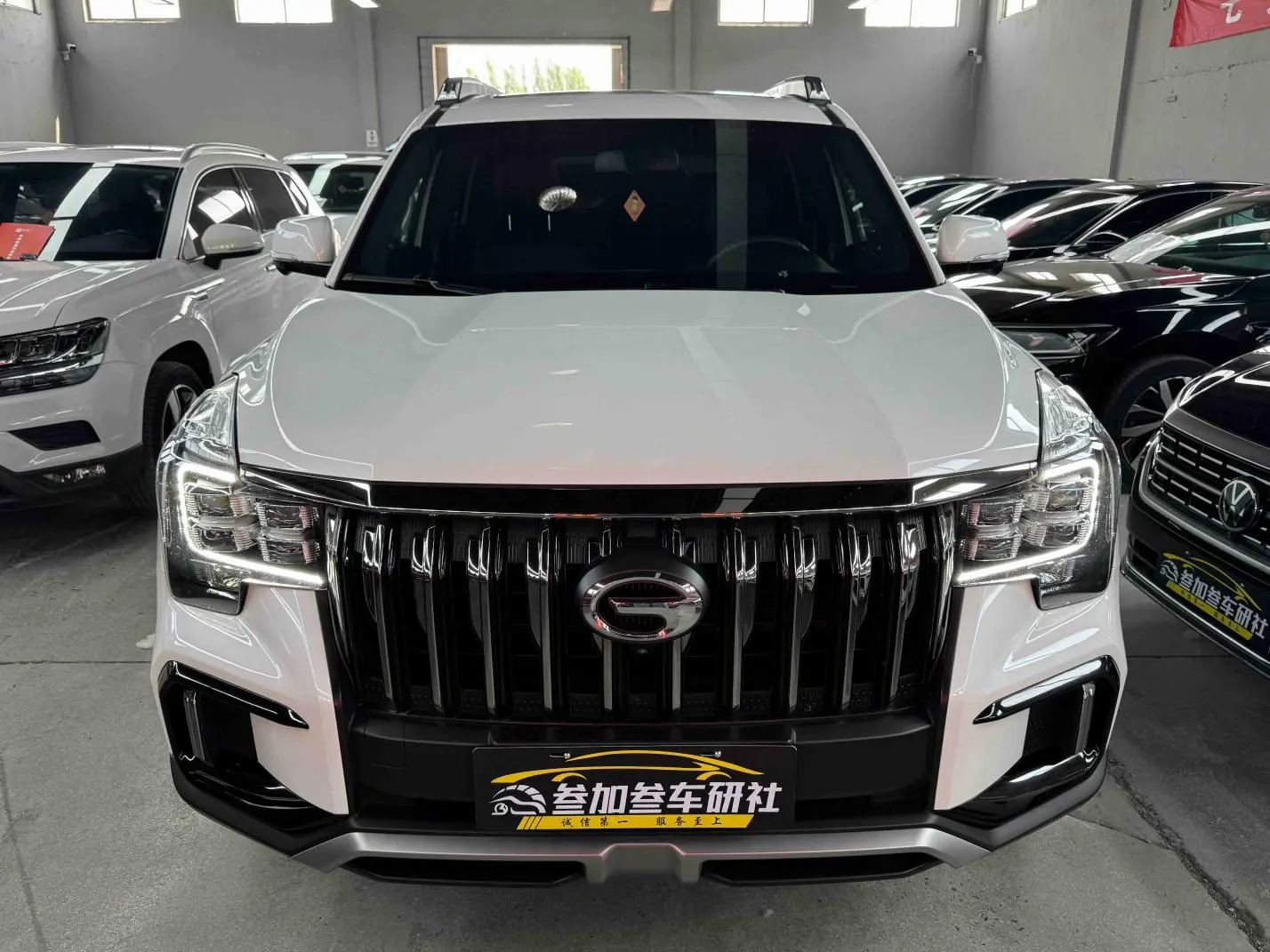 GAC Trumpchi GS8 GS8S 390T two-wheel drive luxury Smart edition