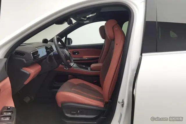 NIO Nio EC6 605KM sports version