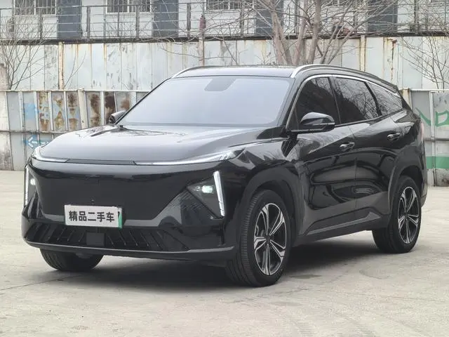 Geely Galaxy Galaxy L7 1.5T DHT 115km PLUS