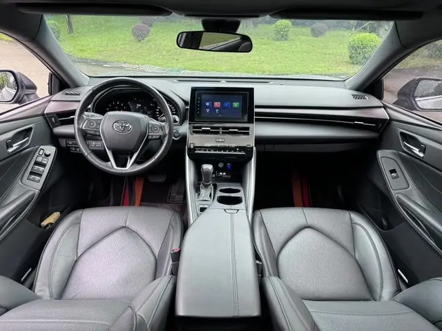 TOYOTA Asian dragon 2.0L CVT Premium Edition