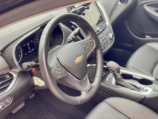 Chevrolet Mai Ruibao XL 535T automatic sharp version