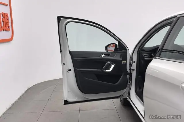 Peugeot Peugeot 408 1.6T Automatic Deluxe Edition