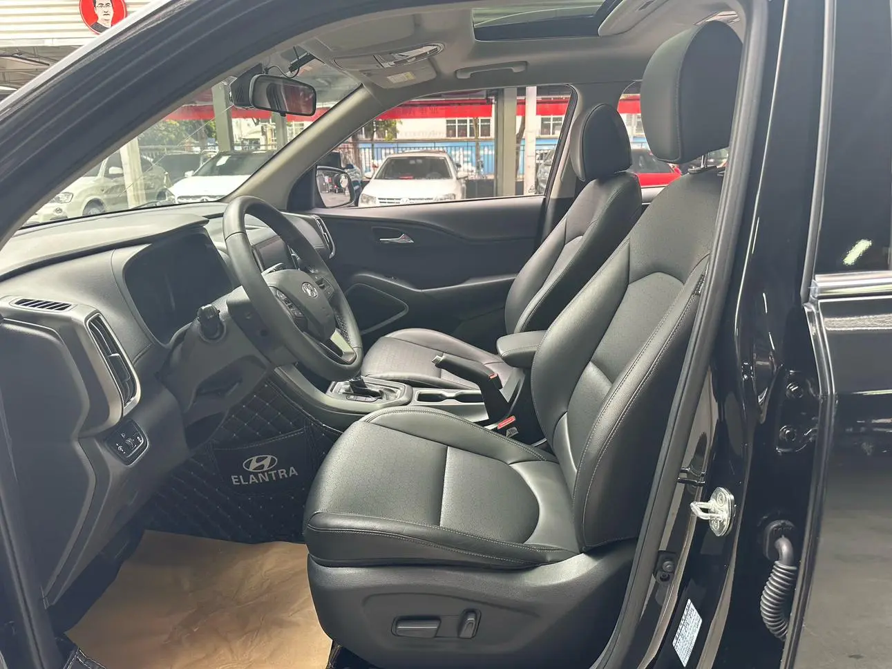 Hyundai Hyundai ix35 2.0L automatic two-wheel drive Zhiyong*Enjoy Edition