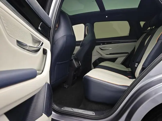 BYD Song PLUS DM DM-i 110KM two-wheel drive flagship PLUS