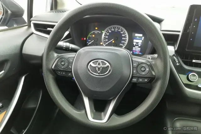 TOYOTA Corolla Dual engine 1.8L E-CVT GL-i Elite Edition
