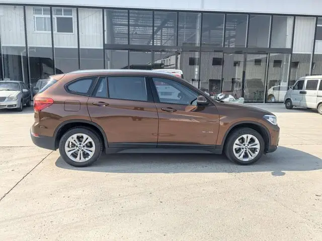 BMW BMW X1 sDrive18Li Exclusive type