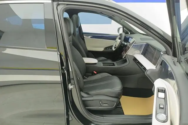 Geely Galaxy Galaxy L7 1.5T DHT 115km MAX