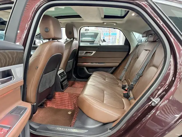 Jaguar Jaguar XFL 2.0T P250 four-wheel drive Exclusive Edition