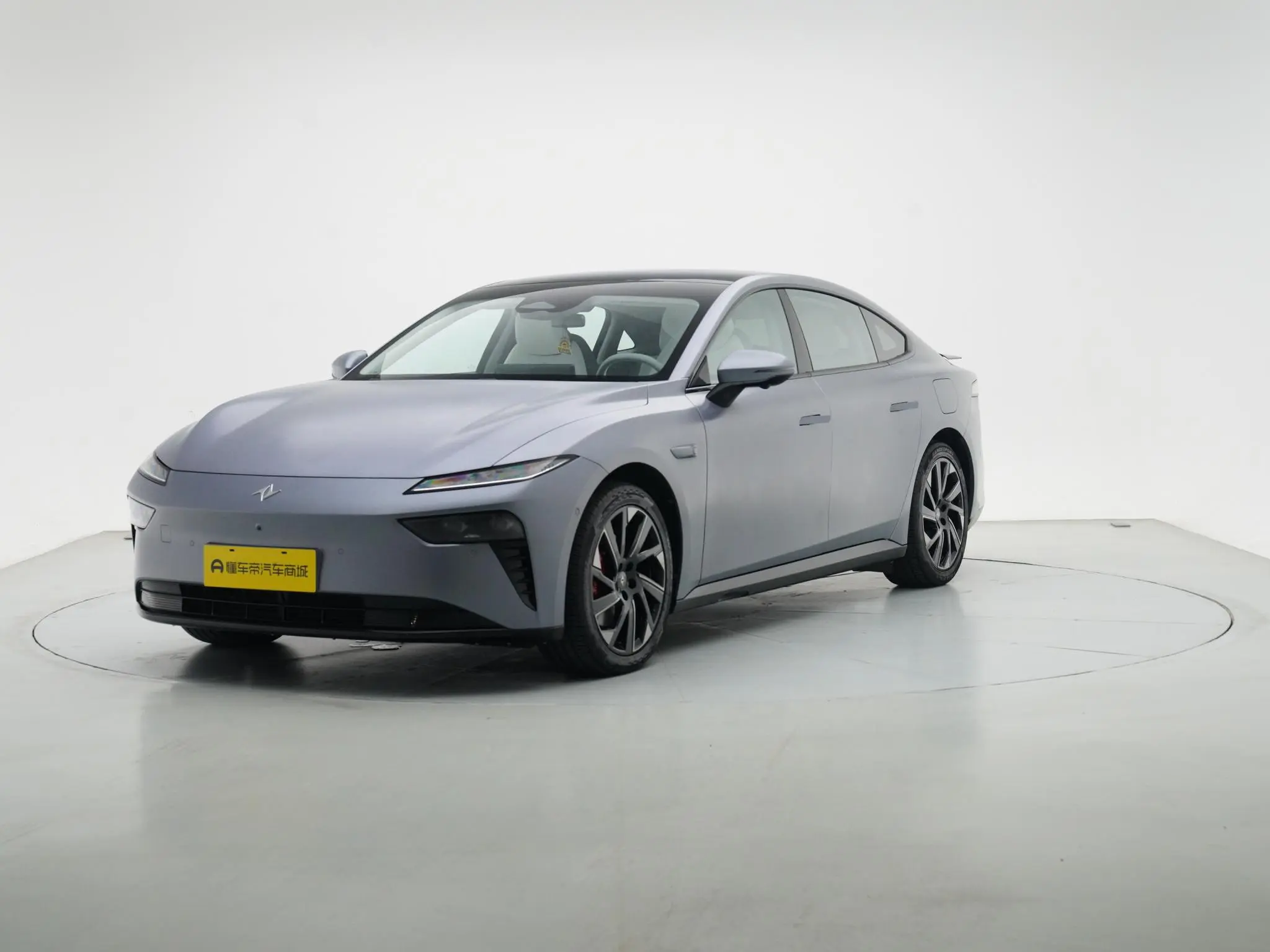 Dongfeng eπ eπ007 Pure electric 540 four-wheel drive Max version