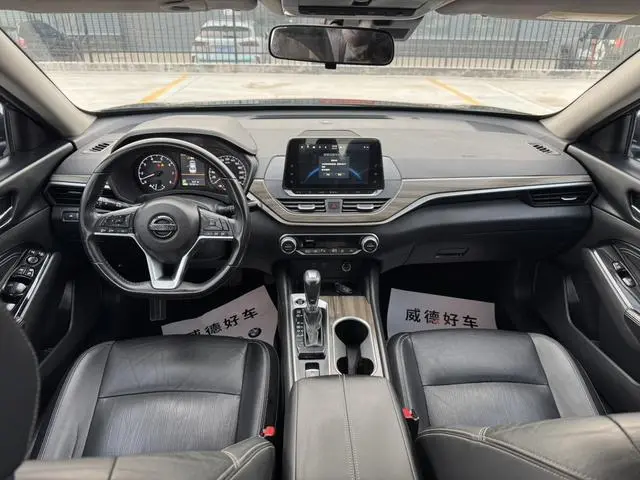 Nissan Teana 2.0 L XL Comfort Edition