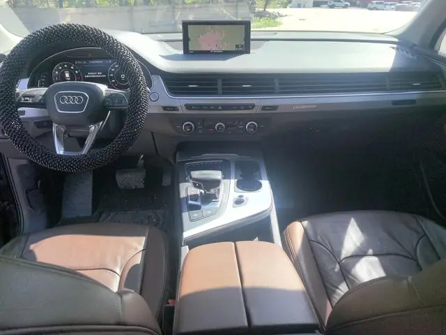 Audi Audi Q7 40 TFSI S line sporty