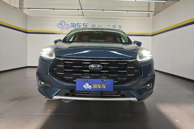 Ford Ruiji EcoBoost 245 four-wheel drive Jiaxiang model