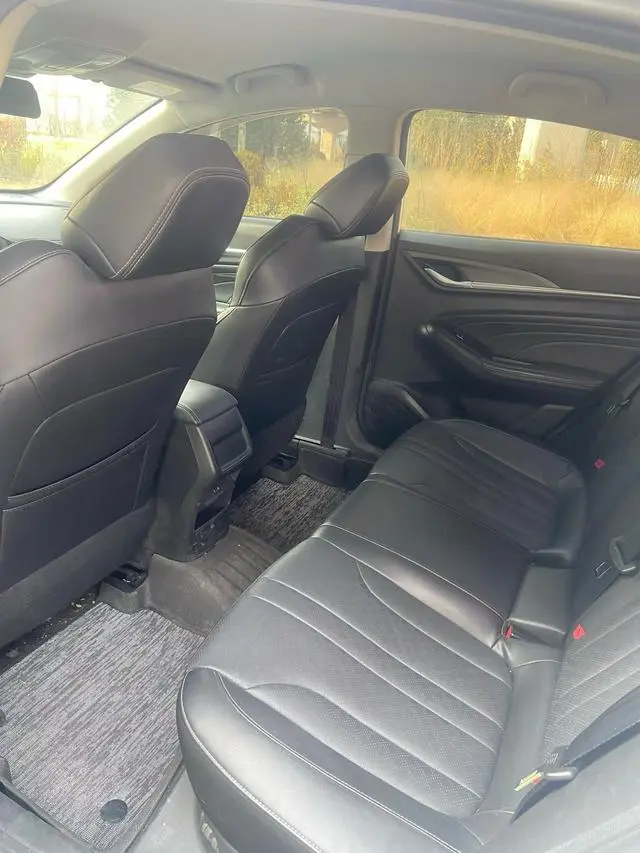 Changan Yidong PLUS 1.6L GDI CVT luxury