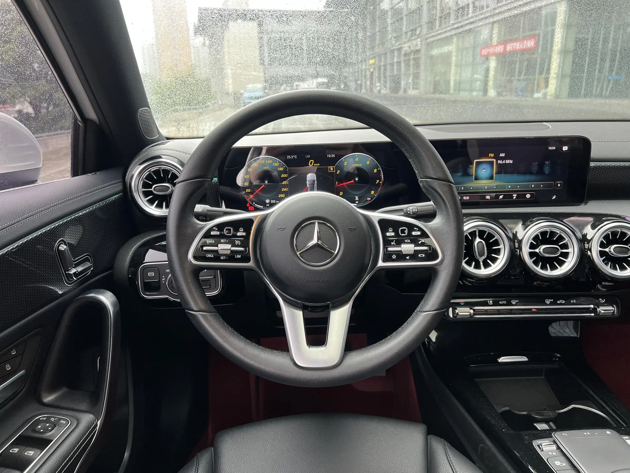 Mercedes-Benz Mercedes-Benz A-class A 200 L sports sedan dynamic Version