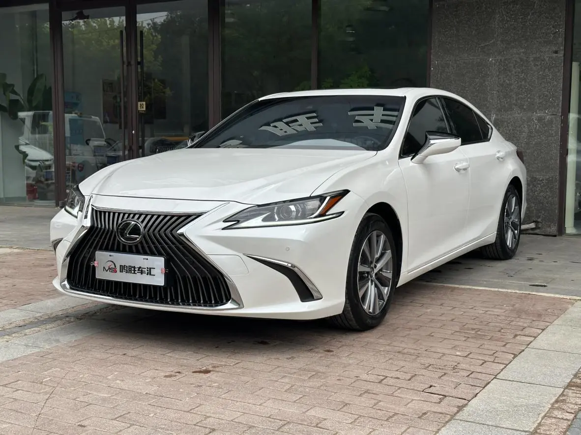 Lexus Lexus ES 200 Excellent Edition
