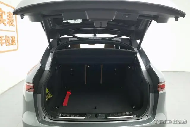 Jaguar Jaguar F-PACE P250 R-Dynamic SE