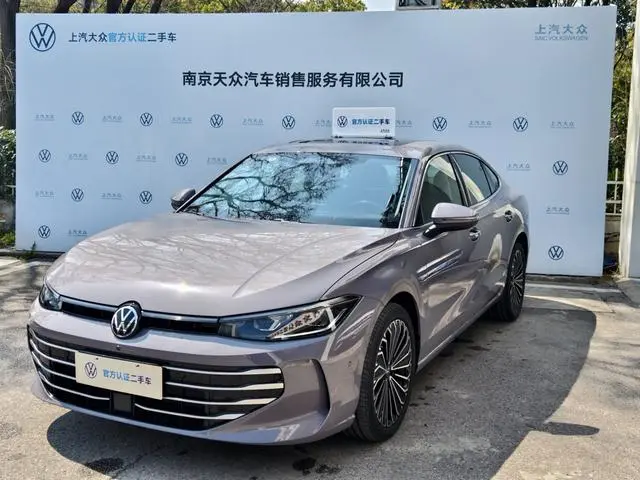 Volkswagen Passat Pro 380TSI Dragon Edition
