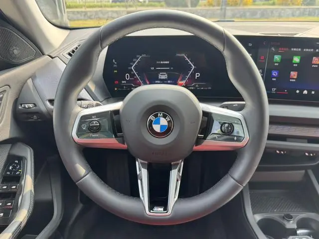 BMW BMW 2 Series 225L M Sports Yao Ye Suit