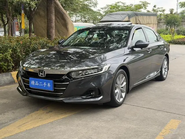 Honda Accord 260TURBO Deluxe Edition