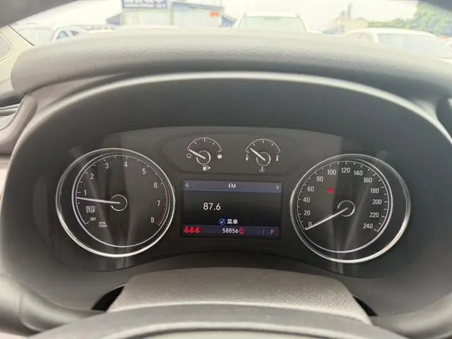 Buick Lacrosse 552T luxury