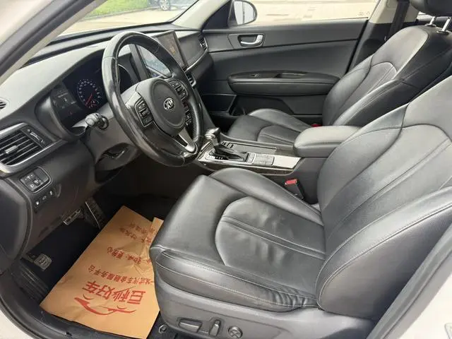 Kia Kia K5 2.0L automatic LUX