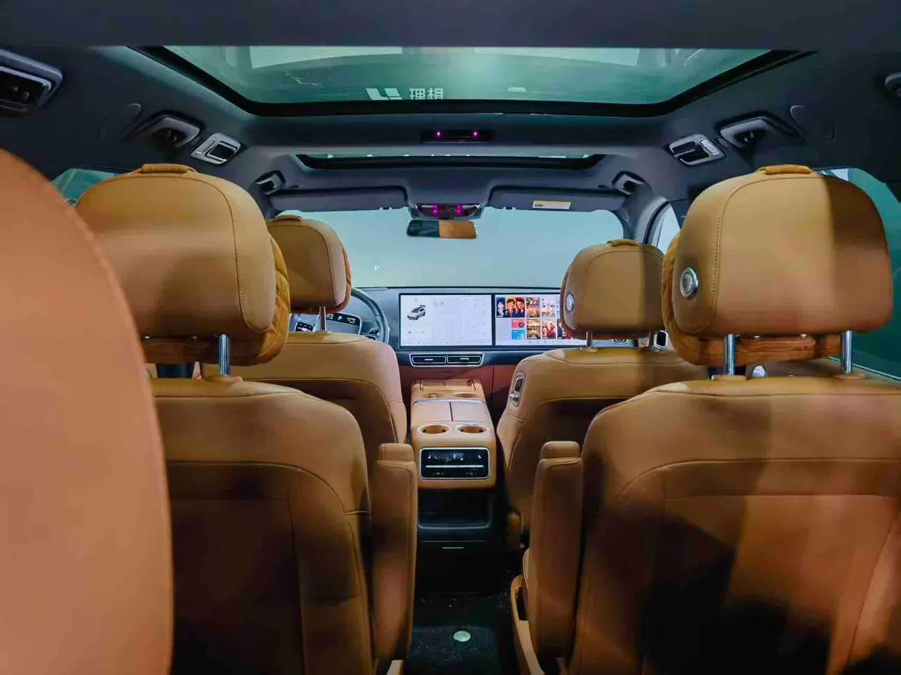 Li Auto Ideal L8 Pro version