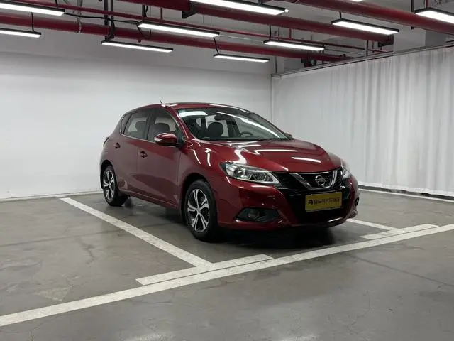 Nissan TIIDA 1.6L CVT Smart Travel Edition