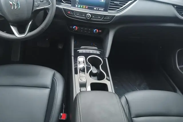Buick Regal 25T Premium Edition