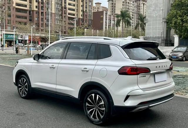 Roewe Roewe RX5 MAX Supreme series 300TGI automatic Luxury Cockpit Version