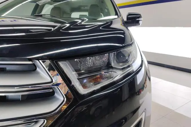 Ford Sharp World EcoBoost 245 two-wheel drive elite 5-seater country V