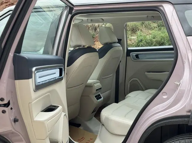 Geely Geely ICON 1.5TD Chocolate Mellow Version