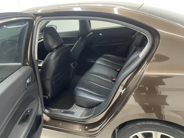 Peugeot Peugeot 408 1.6T Automatic Deluxe Edition