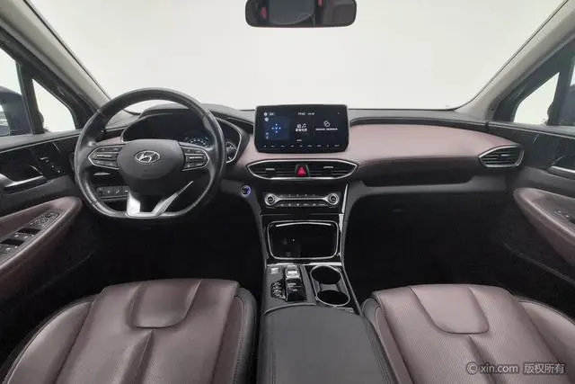 Hyundai Shengda 380 TGDi TOP automatic four-wheel drive flagship (HTRAC) Country VI