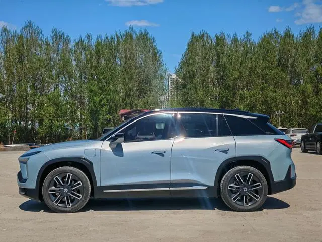 NIO NIO ES6 610KM performance version