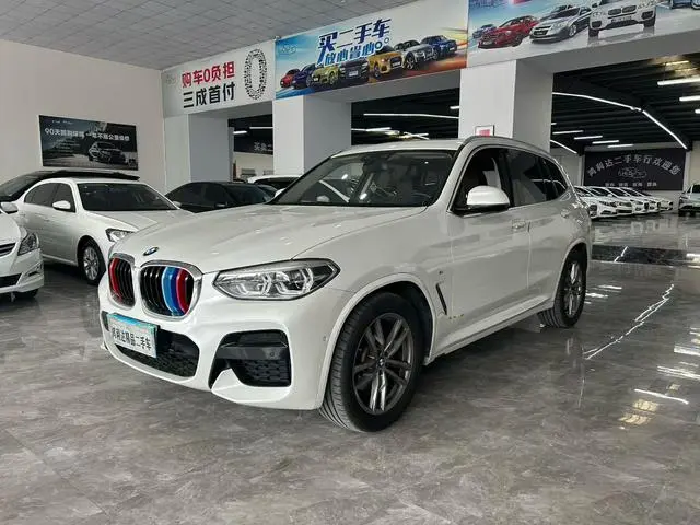 BMW BMW X3 xDrive28i M sports suit