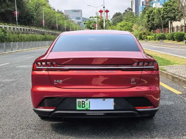 BYD Han EV Four-wheel drive high-performance version flagship