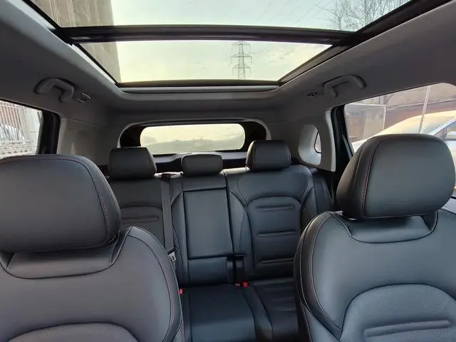 GAC Trumpchi GS4 PLUS 390T automatic Nebula version