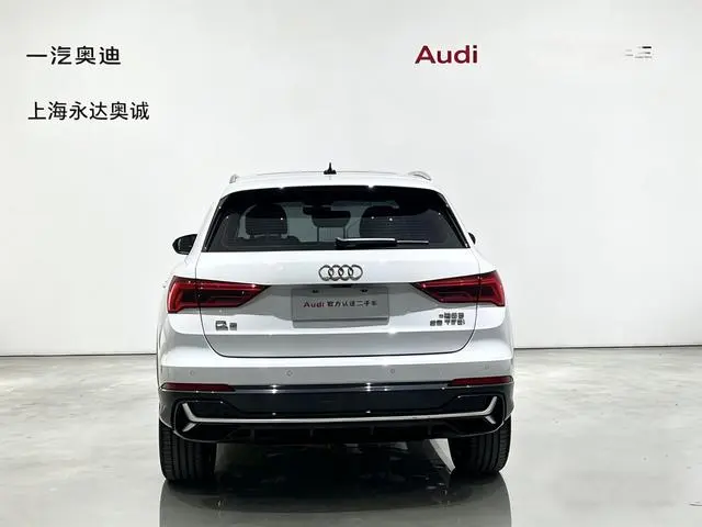 Audi Audi Q3 35 TFSI fashion and elegant