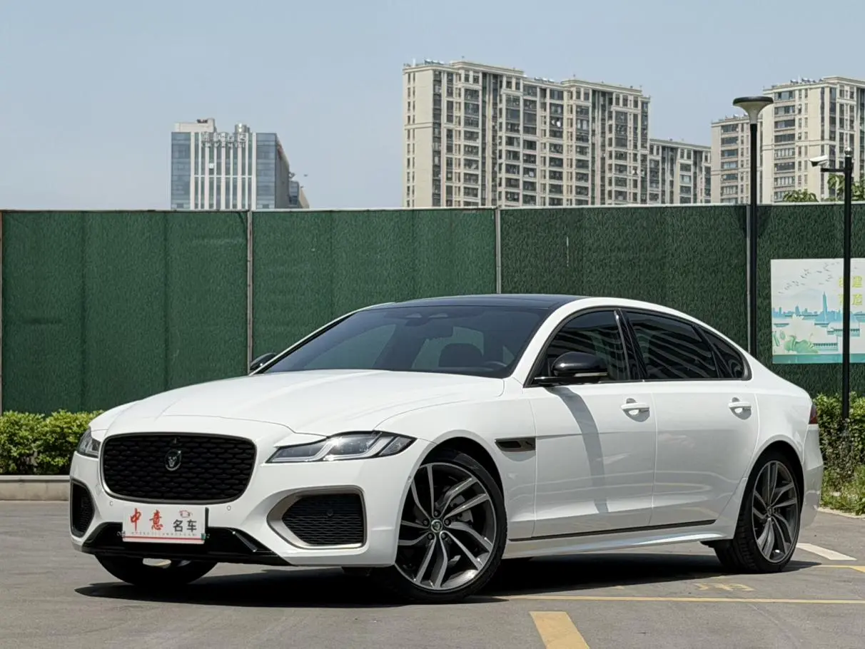 Jaguar Jaguar XFL 2.0T P300 four-wheel drive flagship sports gilt edition