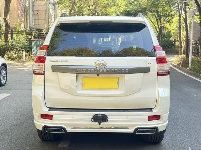 TOYOTA Prado 2.7L automatic standard version