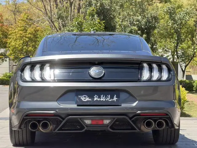 Ford Mustang 2.3T EcoBoost