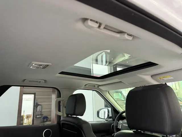 Land Rover discover 3.0 V6 S