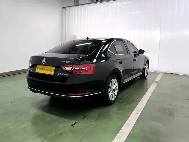 Skoda Speed pie ZI280 DSG Comfort Edition Country V