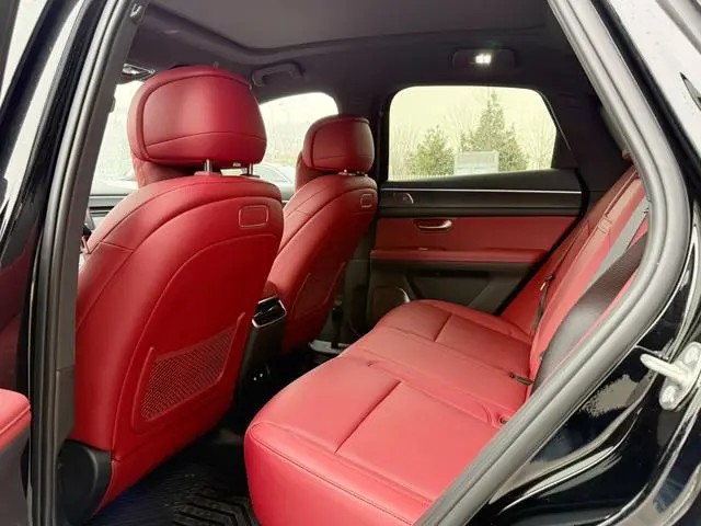 AITO Ask the world M5 Extended range Ultra rear drive version