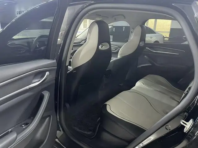 BYD Destroyer 05 Honor Edition DM-i 120KM Luxury