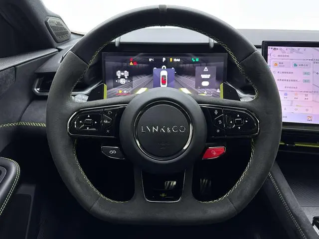 LYNK & CO Lynk 03 03+2.0 TD Automatic Yufeng Version