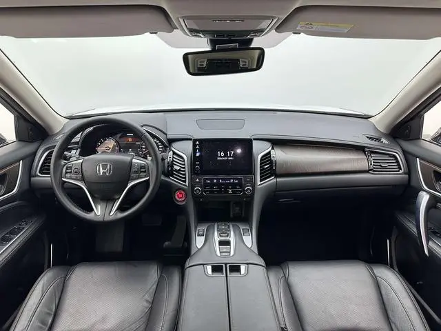 Honda Crown Road 370 TURBO 9AT Deluxe Edition