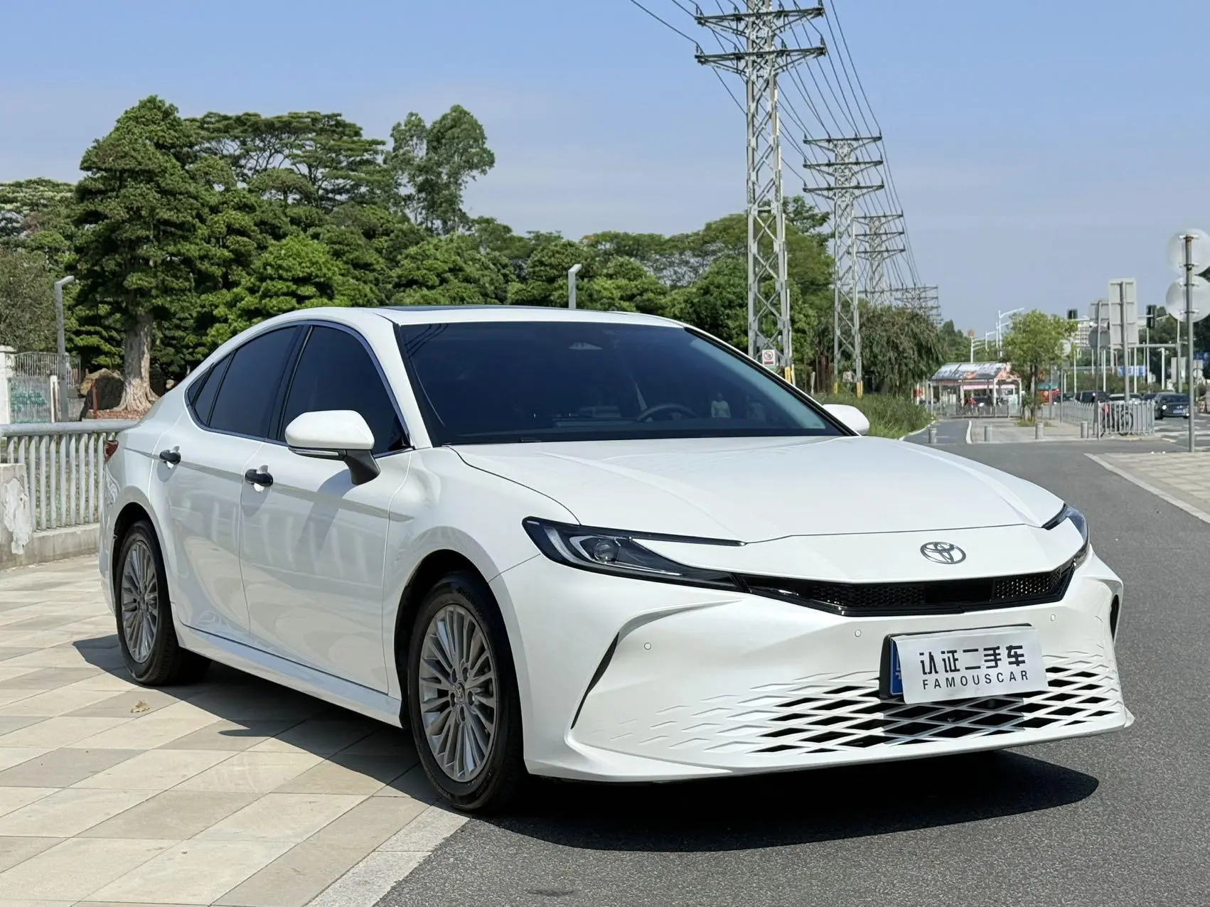 TOYOTA Camry 2.0E Elite Edition