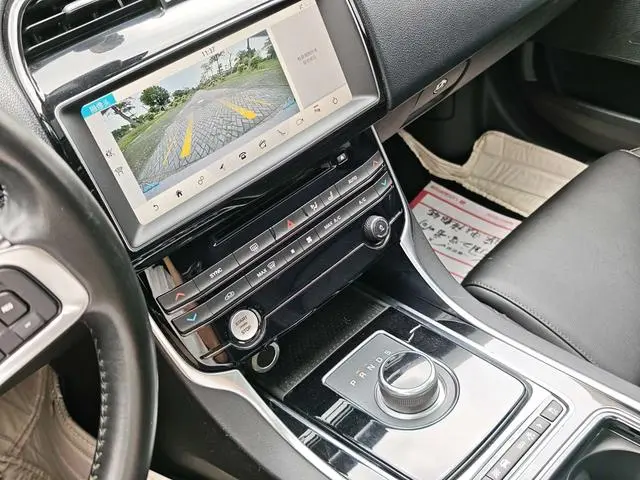 Jaguar Jaguar XEL 2.0T 200PS Premium Edition