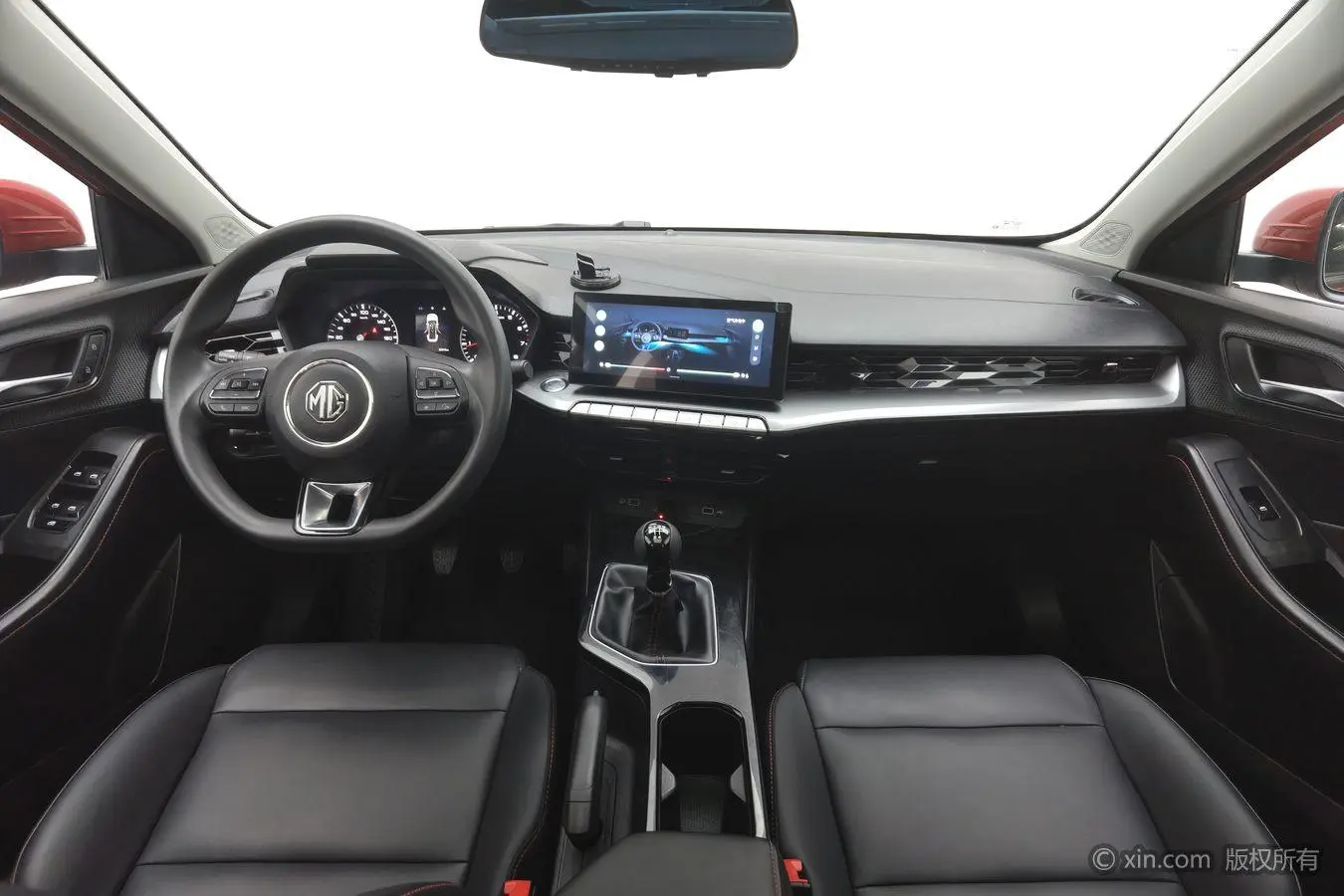 MG MG5 180DVVT Manual Youth Deluxe Edition